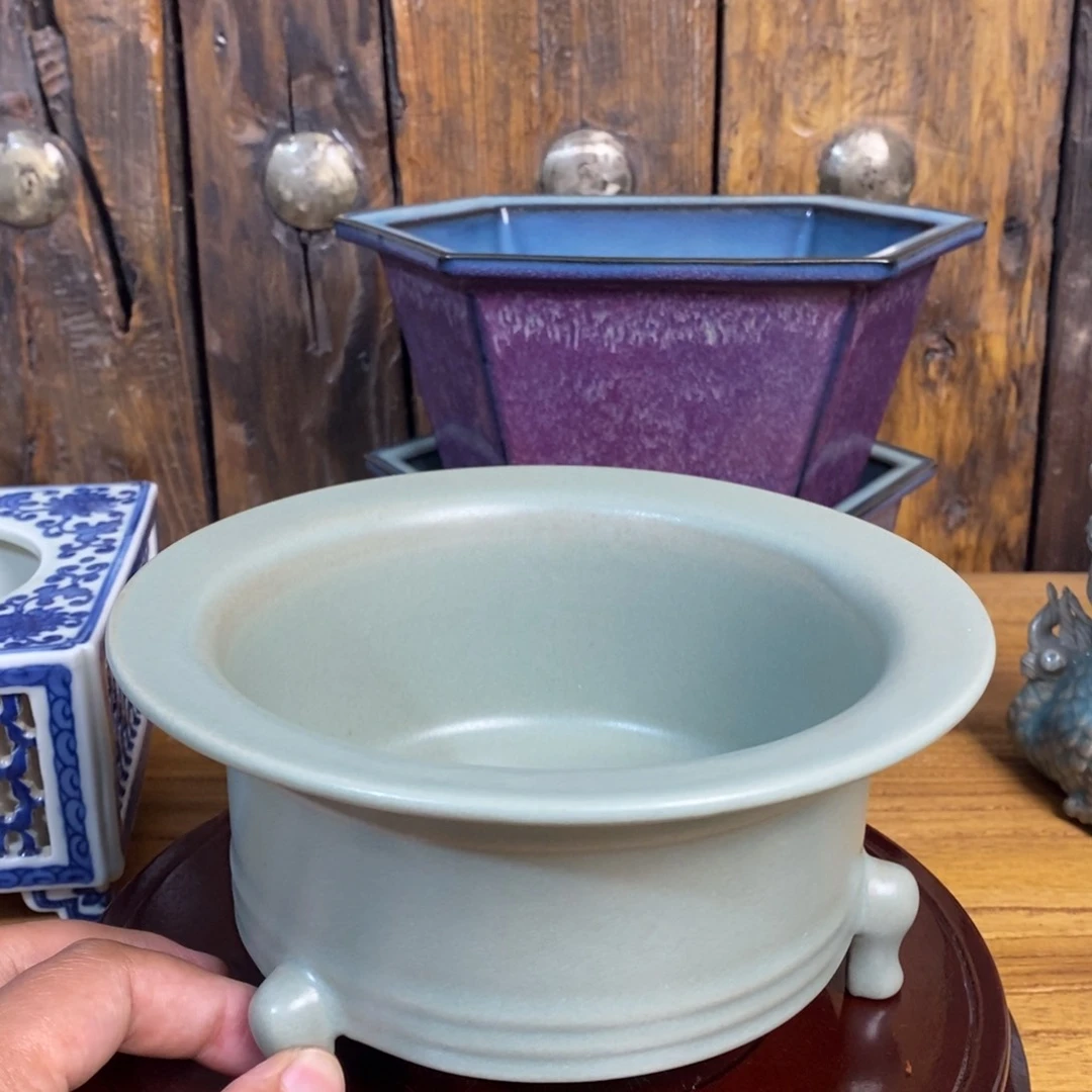 摆件陶瓷艺术家的作品是一