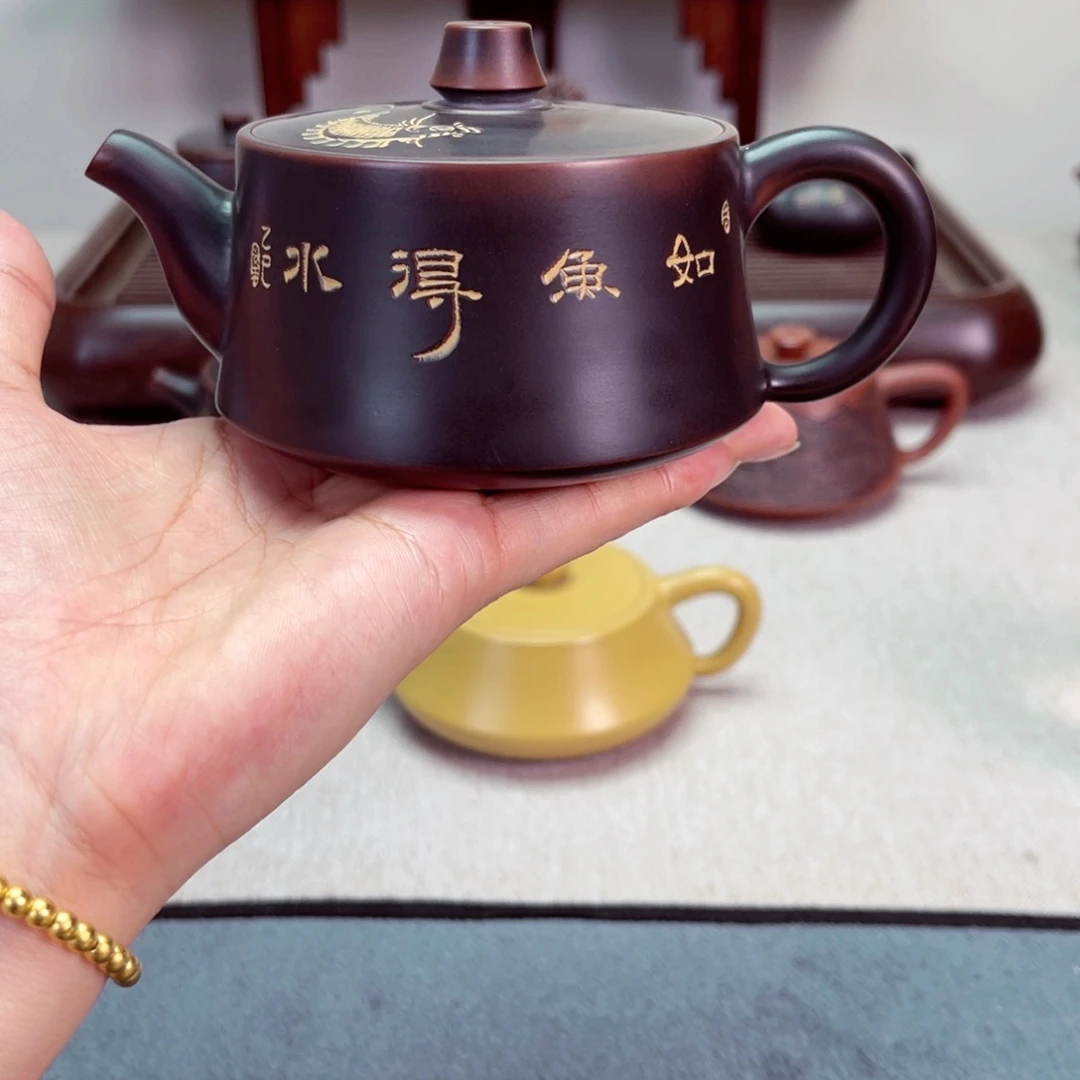 壶寻**忆汗瓦内盖200毫升壶