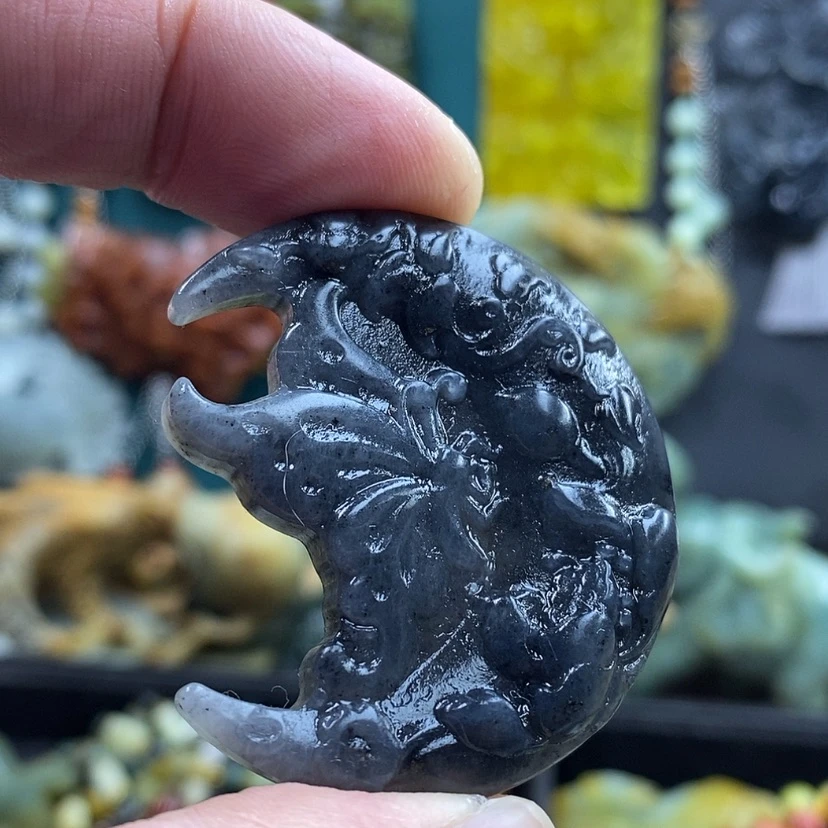 【闪购商品】未镶嵌蛇纹石玉吊坠