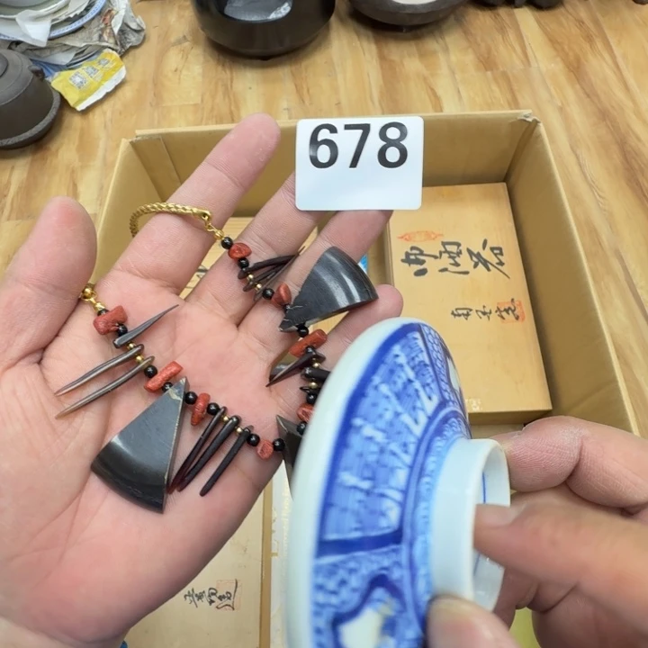 瓷片工艺品摆件瓷器摆件正能量