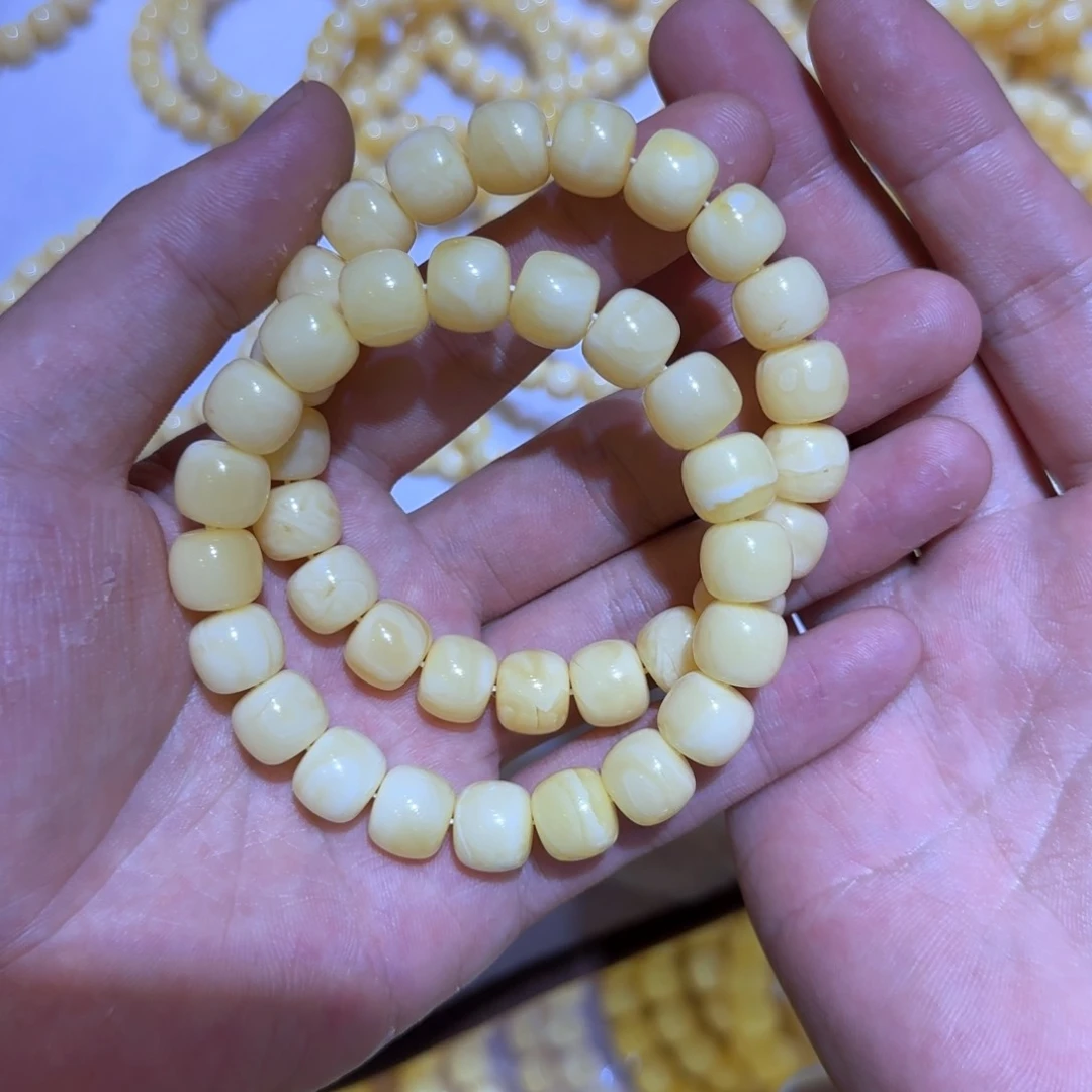 未镶嵌琥珀手链蜜蜡