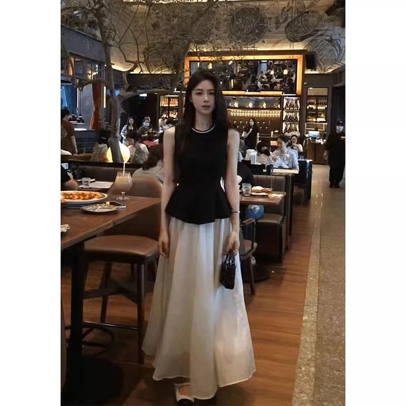 夏季漂亮洋气小众设计感韩系轻熟气质搭配今年流行盐系一整套显瘦