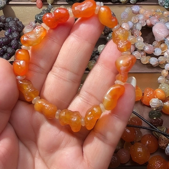 阿拉善彩珠玛瑙手串