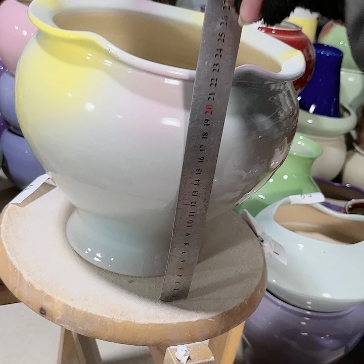 瓶口20高22 景德镇陶瓷学院