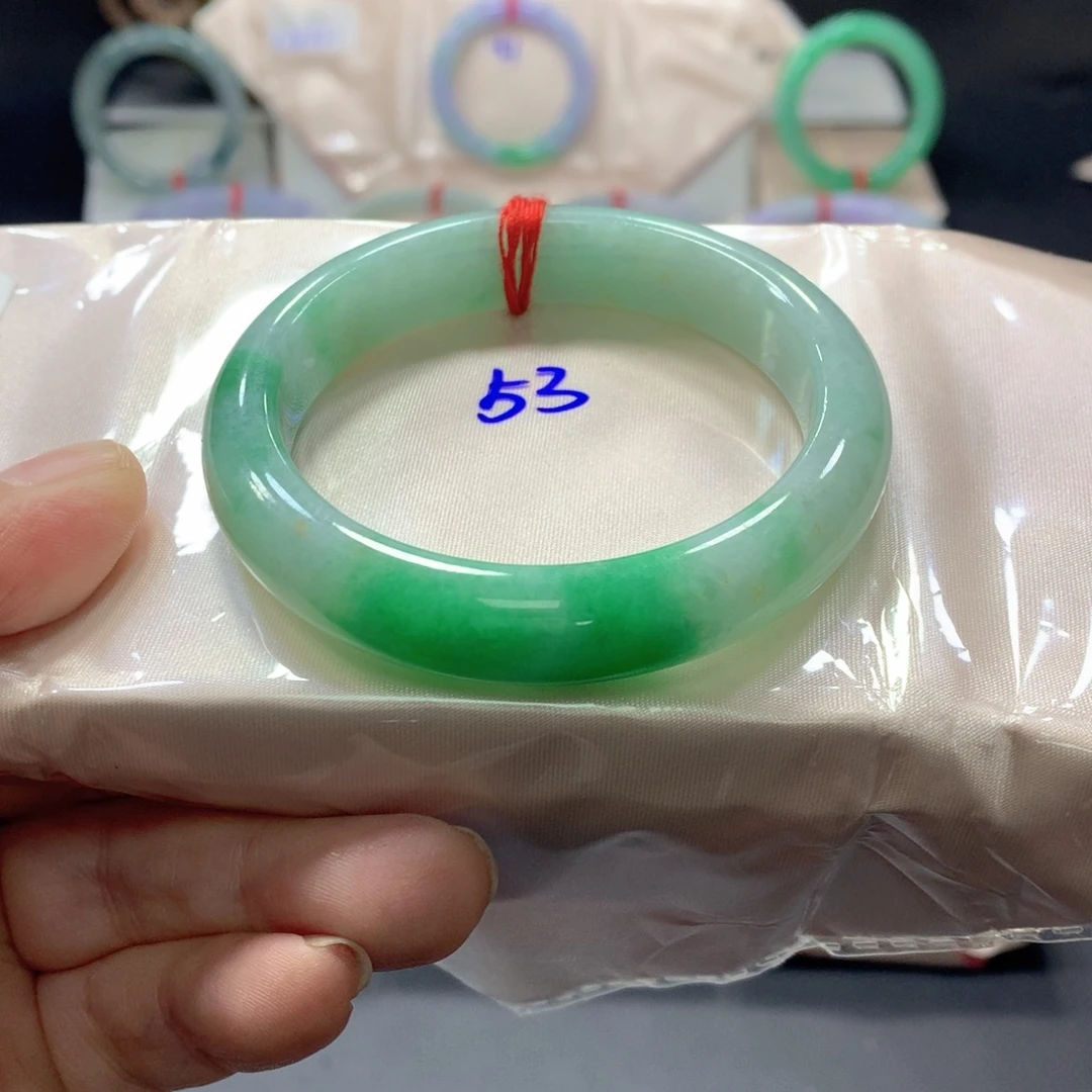 翡翠未镶嵌手镯53圈口