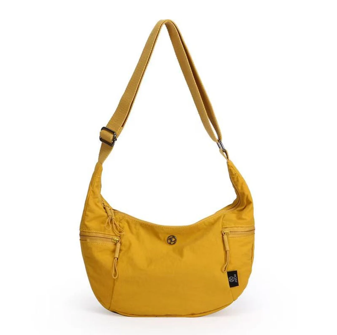 新款百搭潮流单肩斜挎包