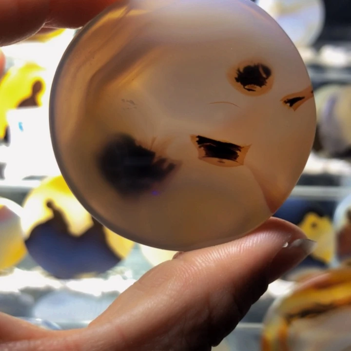 合金玛瑙/玉髓珠宝奇石1