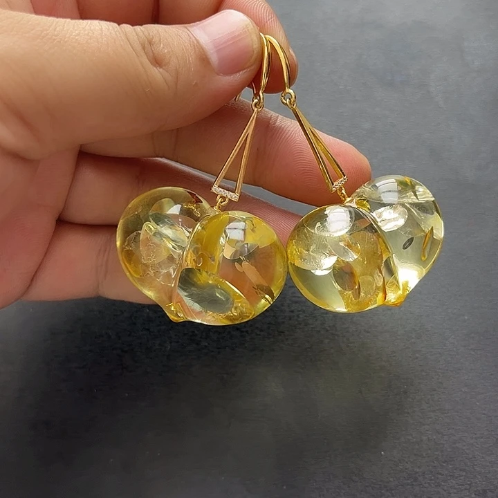 琥珀未镶嵌裸石耳坠