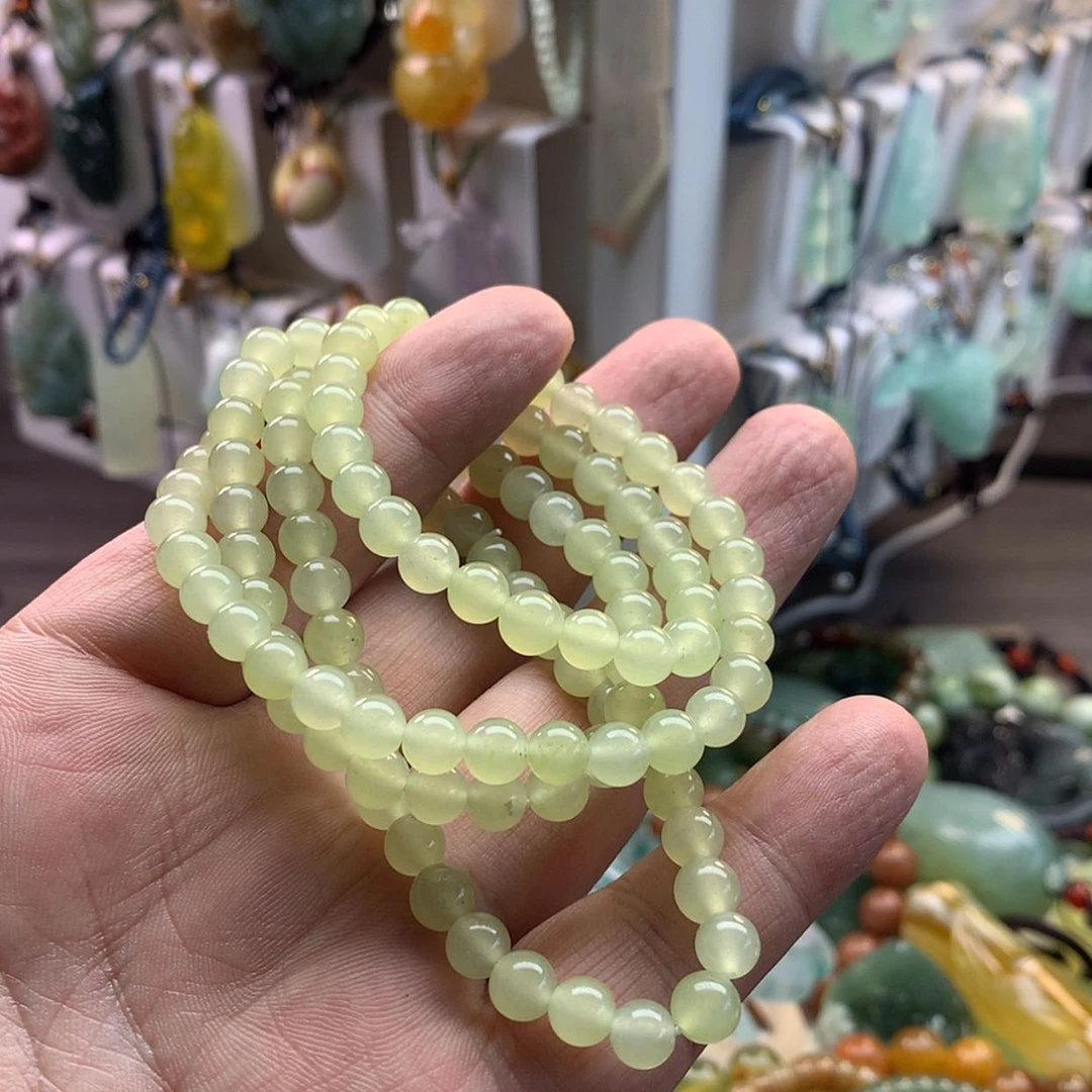 【闪购商品】蛇纹石玉未镶嵌颈饰