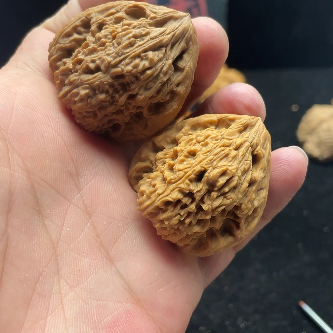 拱***欢文玩核桃把件1111111