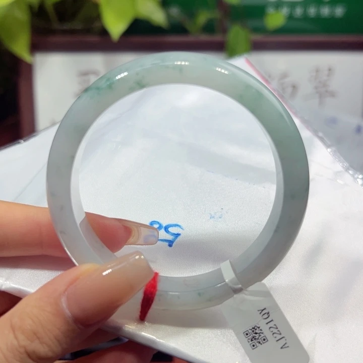 翡翠手镯未镶嵌天然缅甸翡翠A货手镯 4