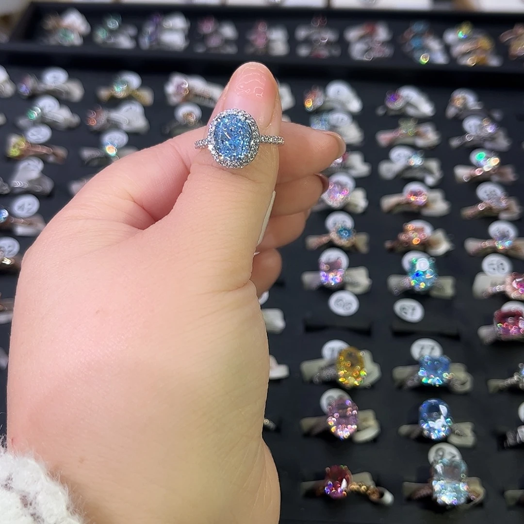 莫桑石非金属SH K白单排蓝冰花鸽子蛋三卡-16.5