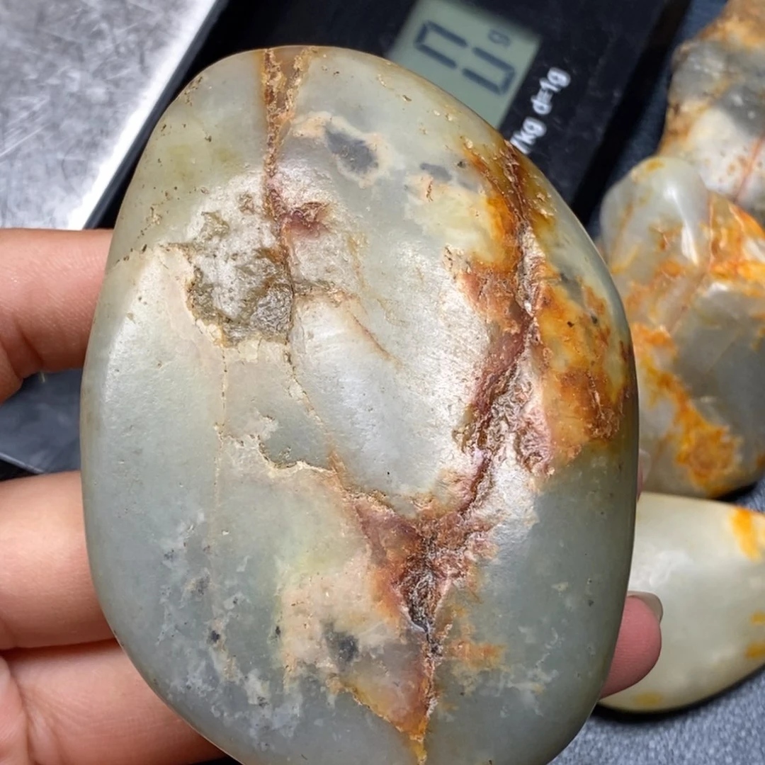 和田玉（糖玉）未镶嵌挂件