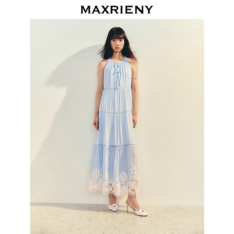 【商场同款】MAXRIENY优雅度假风连衣裙25夏款肌理感脖挂吊带长裙