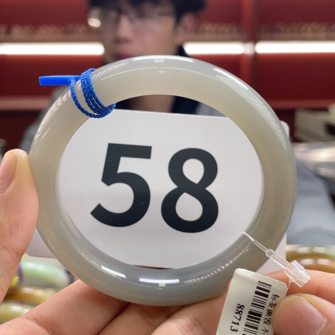 未镶嵌手镯和田玉链接53