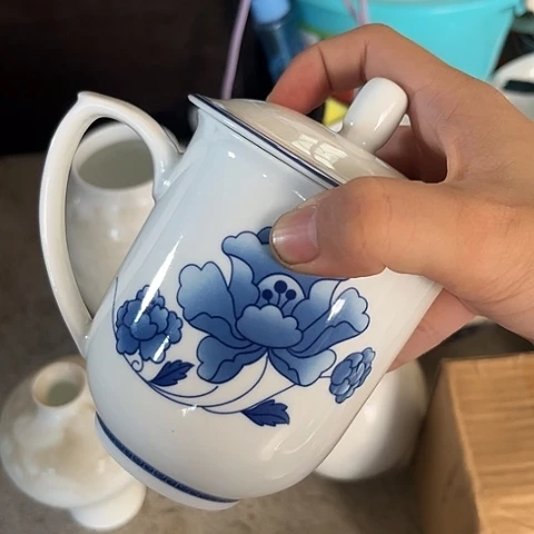 陶瓷办公杯一个陶瓷