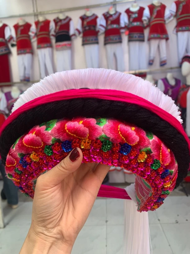 云南大理新款包头刺绣工艺