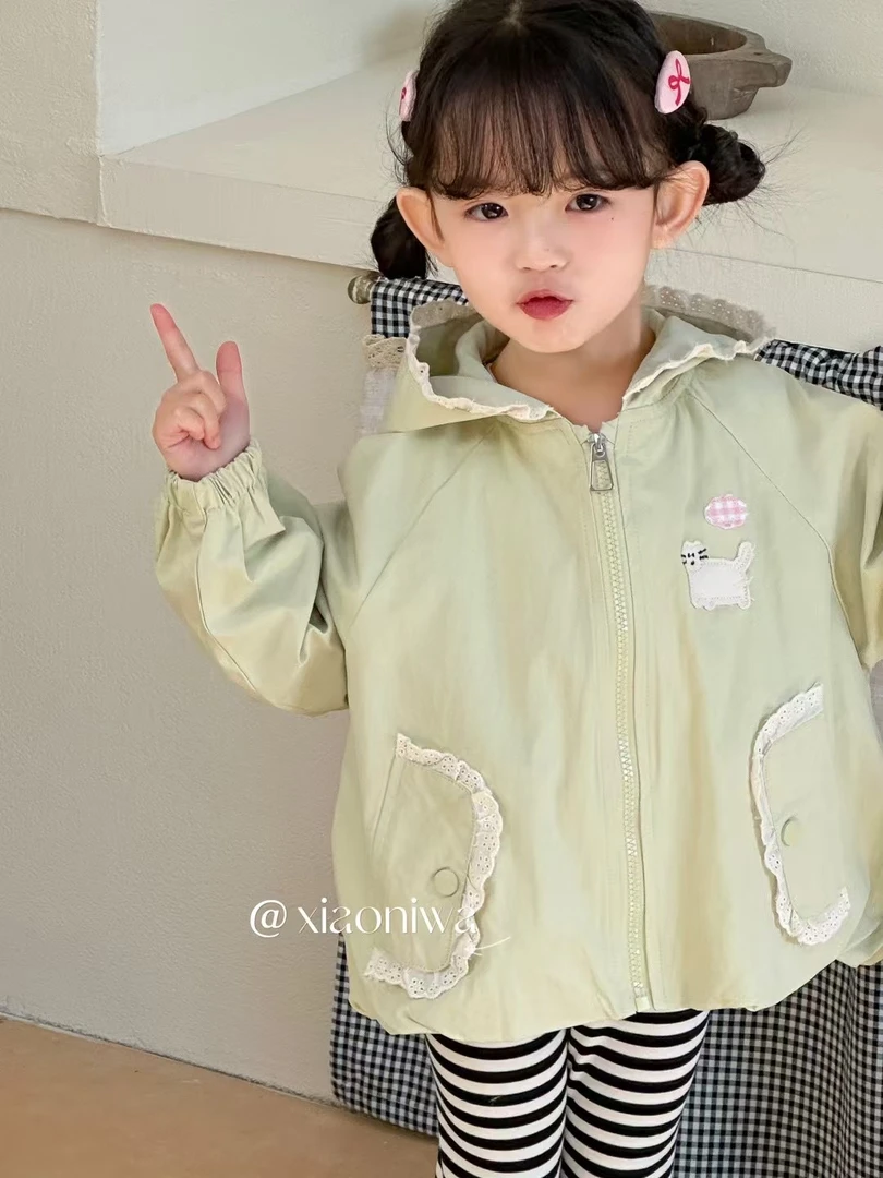 2025新款女宝宝外套春季小童风衣春装洋气儿童连帽夹克衫大衣