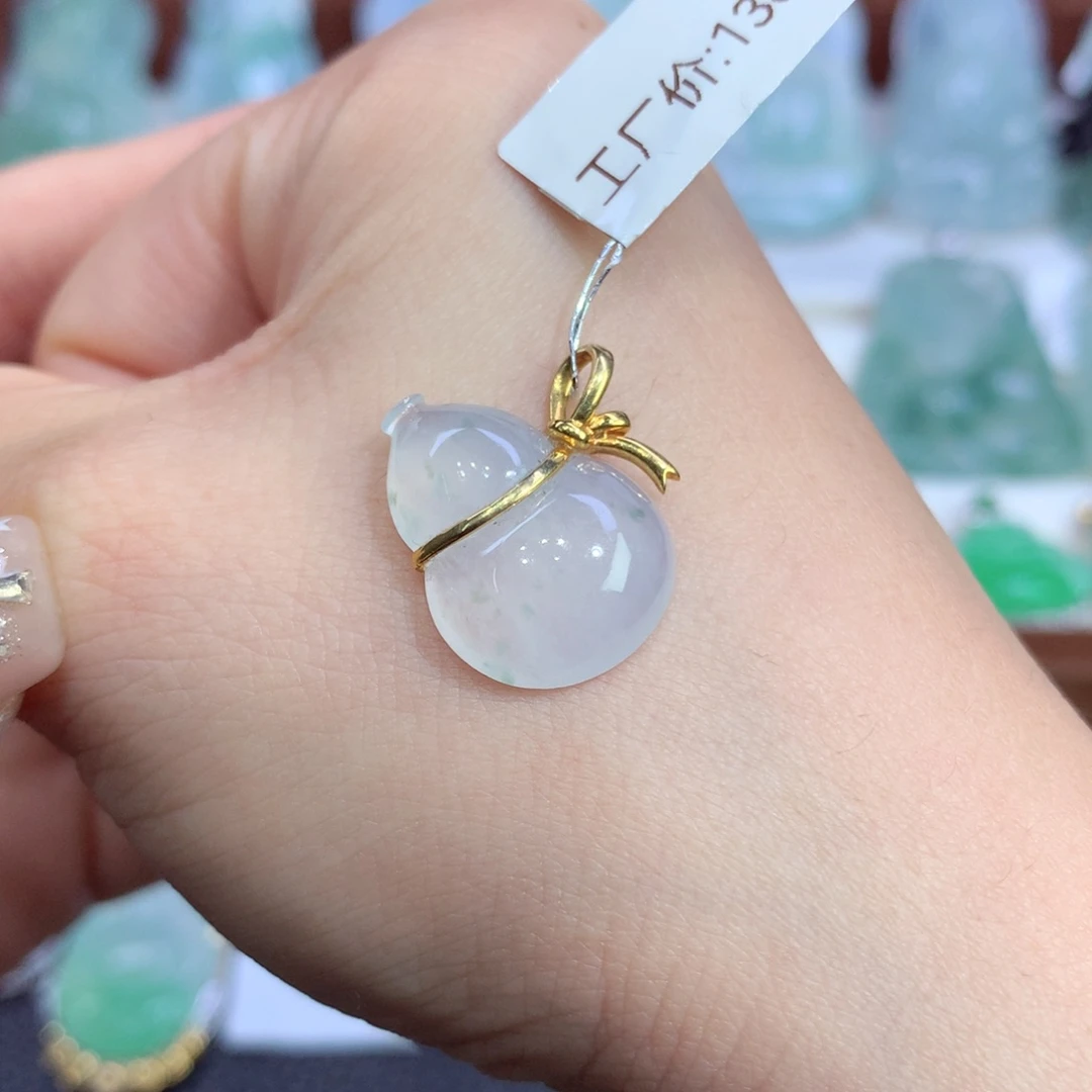 吊坠(不含链)18K金镶嵌翡翠天然缅甸A货翡翠揭阳工葫芦