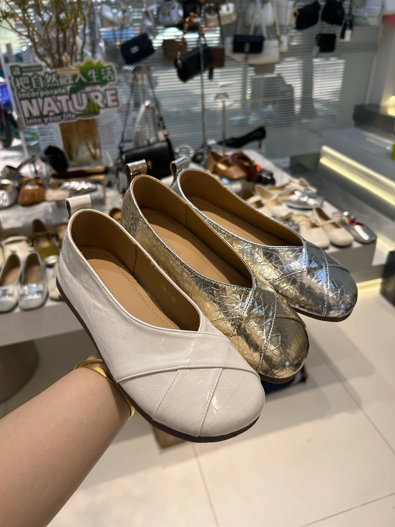 休闲一脚蹬圆头修面平底浅口单鞋皮鞋方头高质感穿搭242718-7#