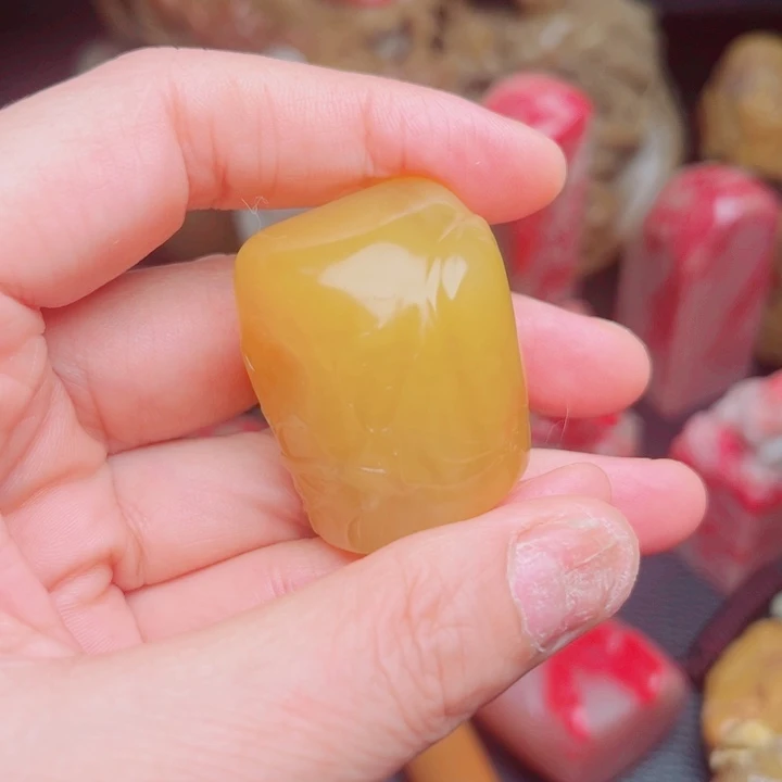 小***仙田黄石精品田黄精品印章