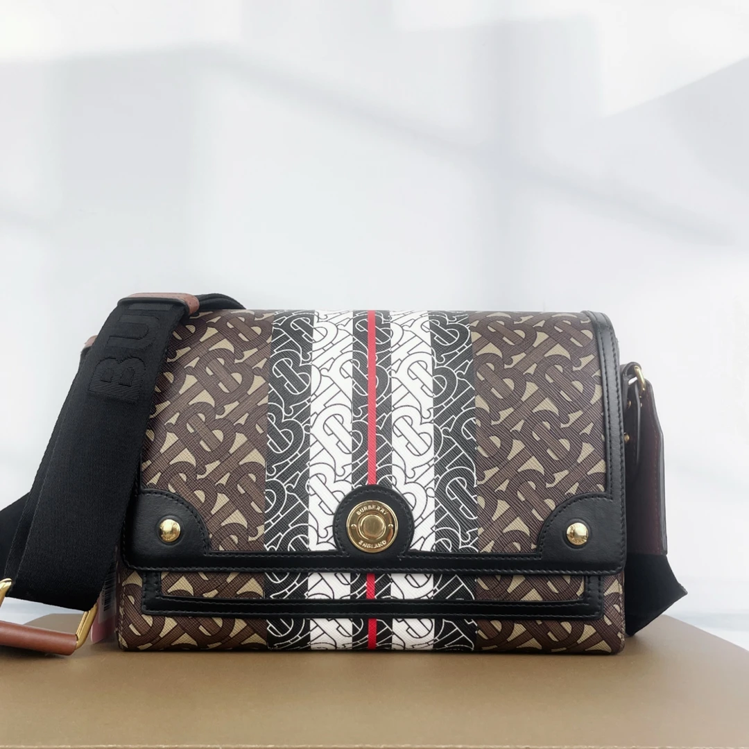 95新  小野专属/95新/博柏利/单肩包/DC1161