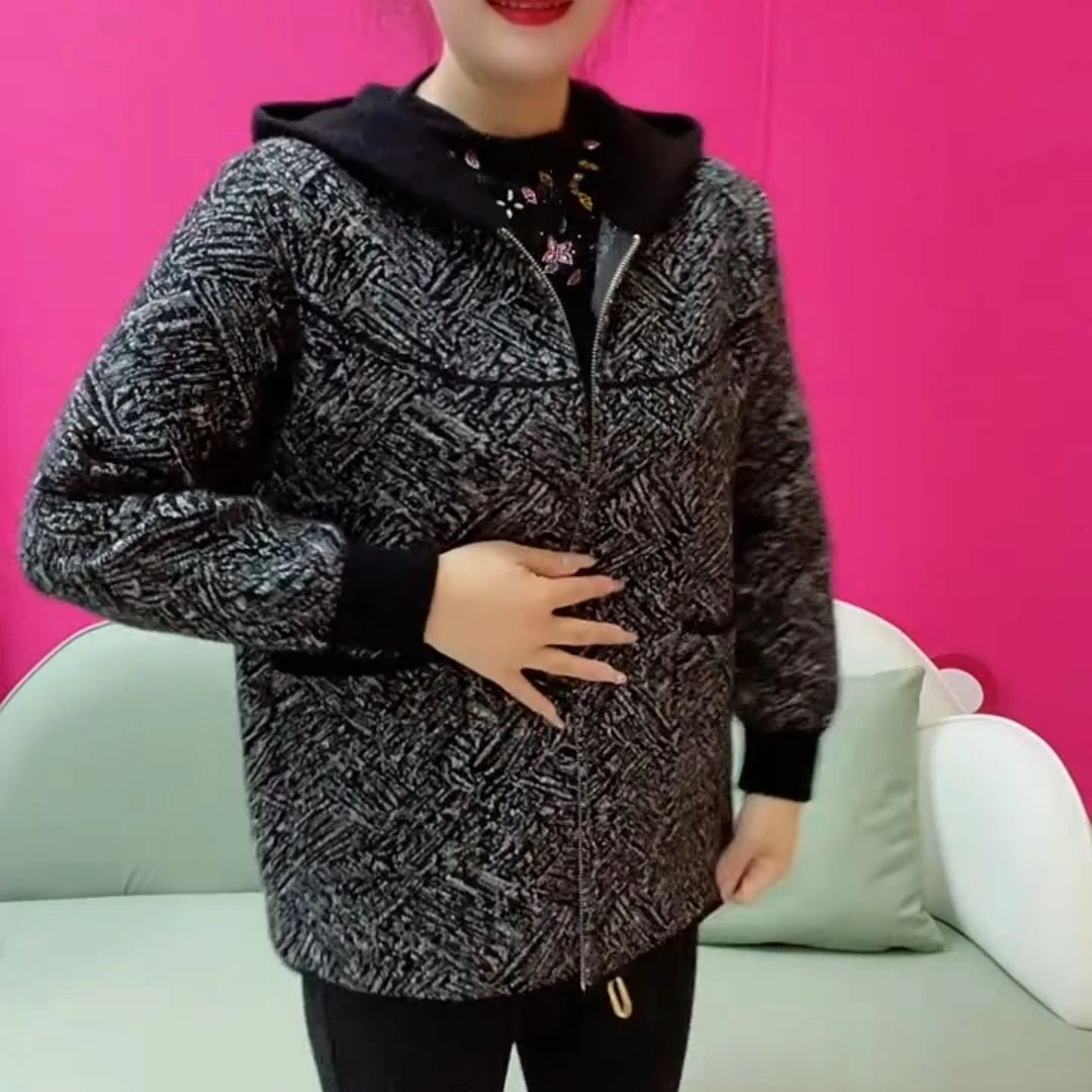 保暖宽松连帽短款中老年女装网红女装带帽常规常规款