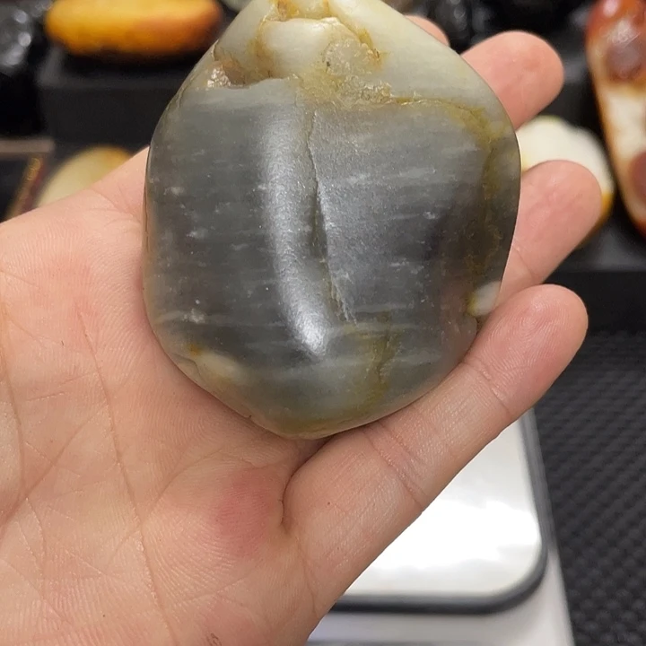 和田玉（糖玉）未镶嵌挂件