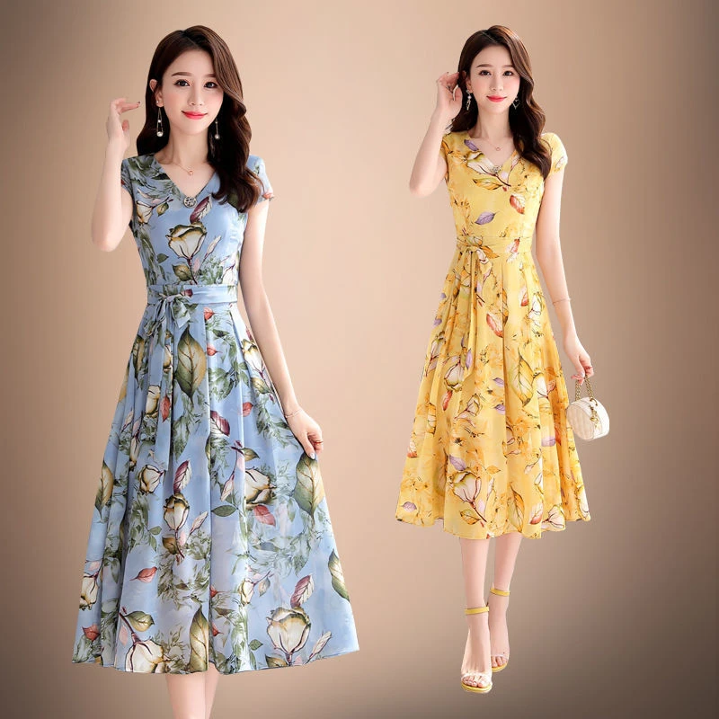 短袖冰丝连衣裙女2025年新款夏中长款气质显瘦半袖连衣裙超仙冷淡