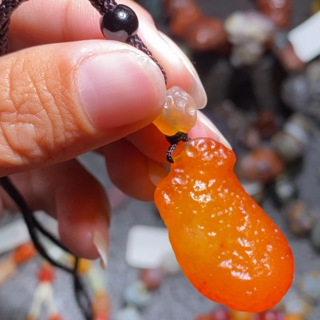 玛瑙/玉髓未镶嵌珠宝半成品