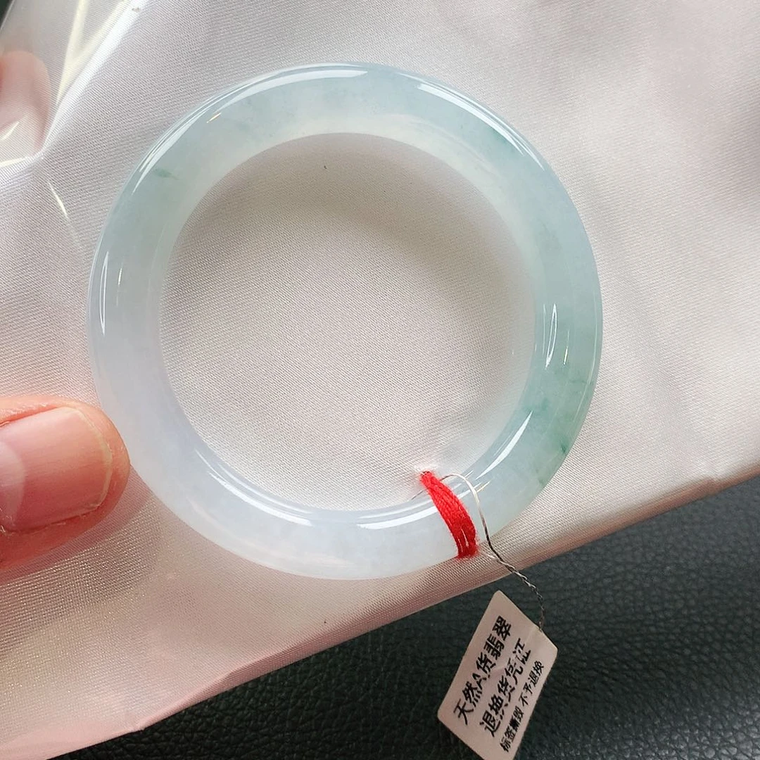 未镶嵌手镯翡翠天然翡翠手镯