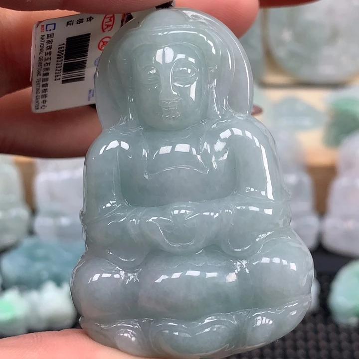 颈饰未镶嵌翡翠观音