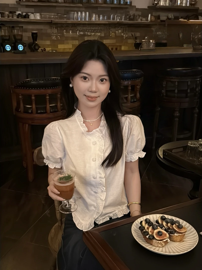 【月闻白栀】韩版气质宽松木耳边短袖设计感夏季法式百搭泡泡袖衬衫