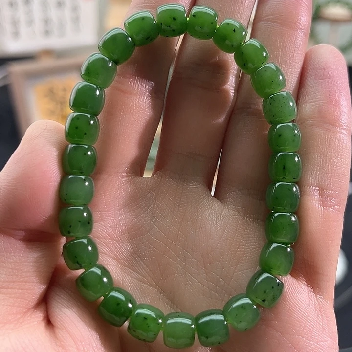 和田玉颈饰未镶嵌碧玉-菠菜绿-8mm老型直切-手串