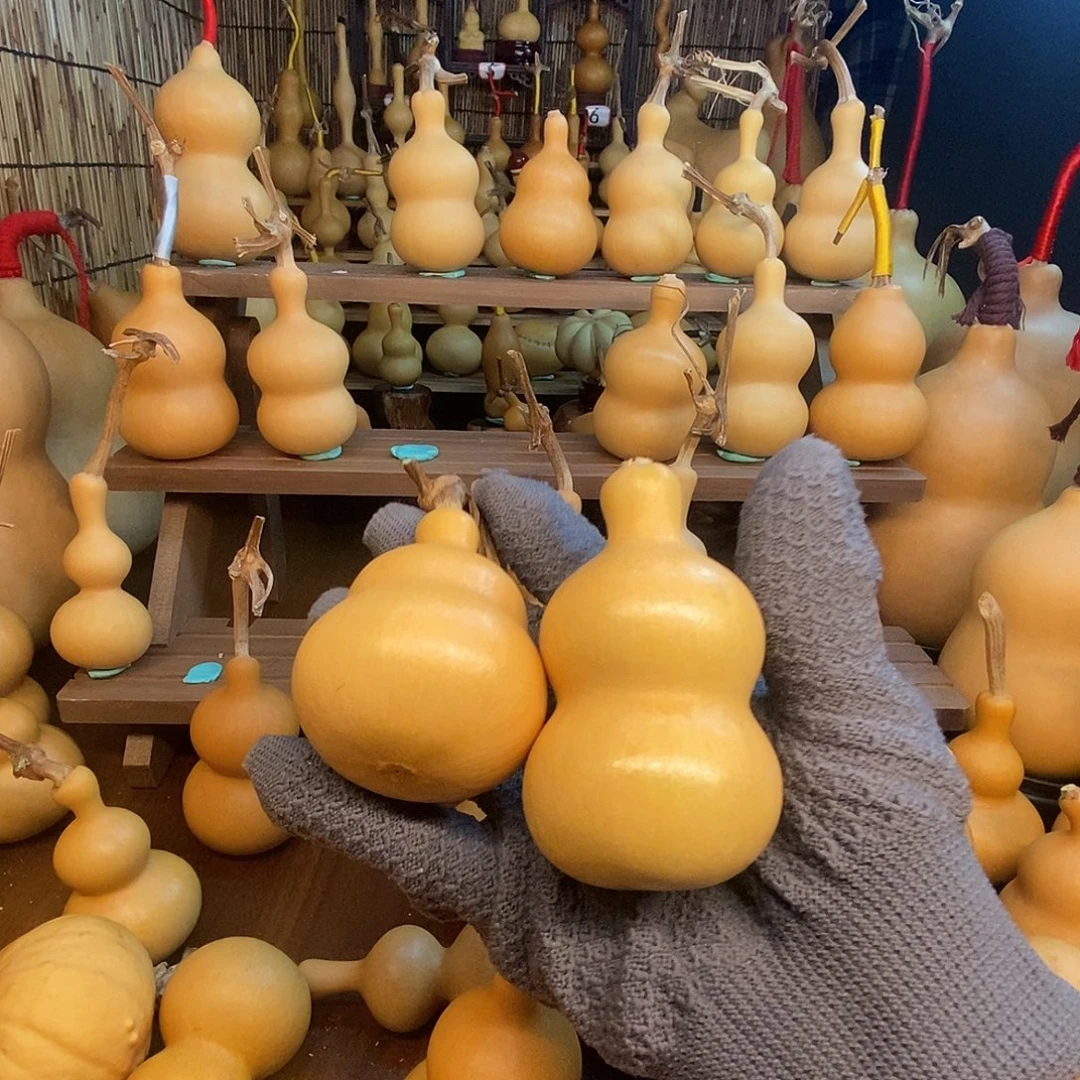 小***、直播间一物一拍文玩葫芦