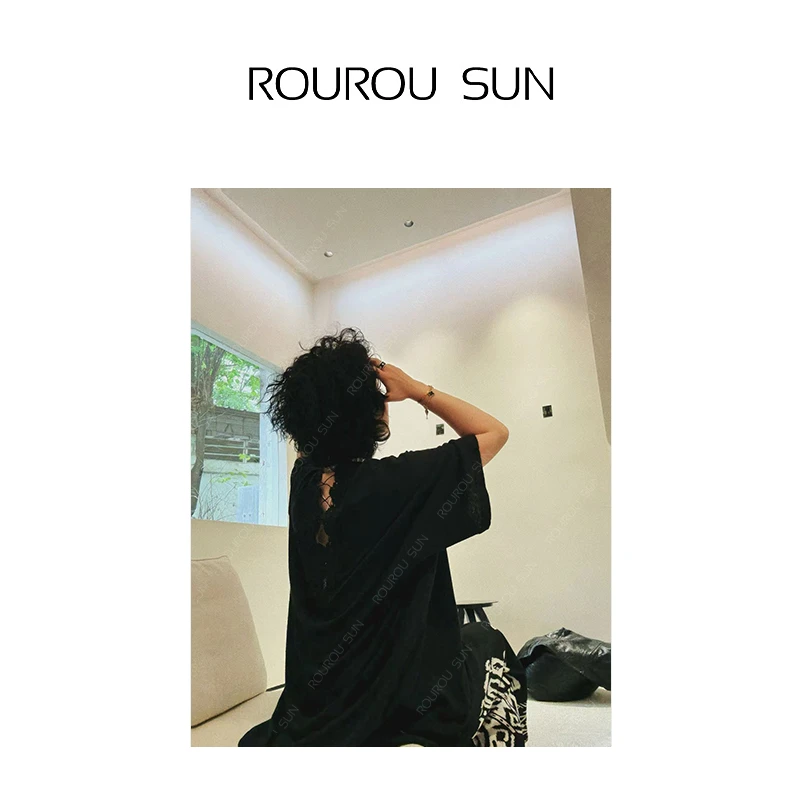 27318百搭圆领后背镂空蕾丝拼接洋气女短袖T恤上衣