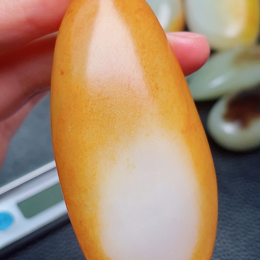 和田玉未镶嵌珠宝奇石