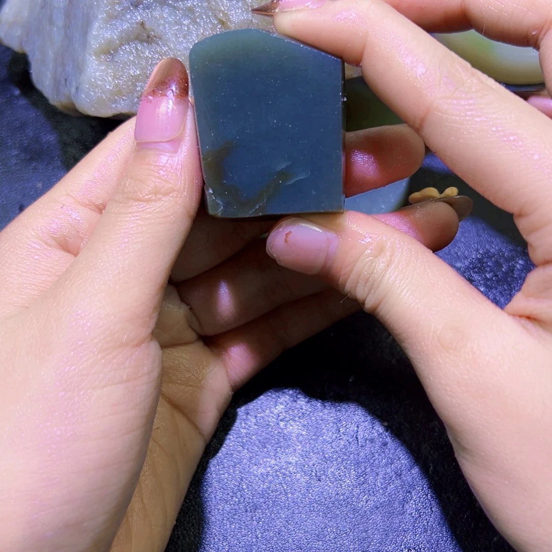 和田玉（糖玉）未镶嵌珠宝半成品