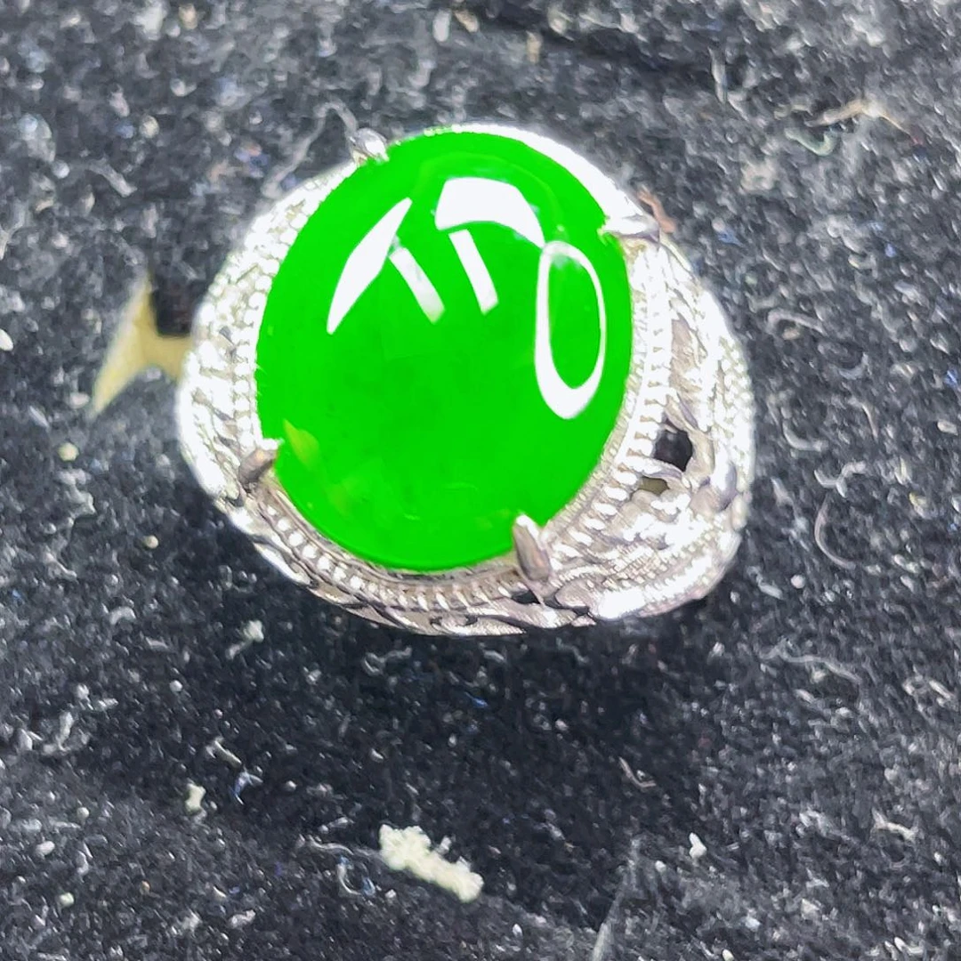 翡翠未镶嵌颈饰12