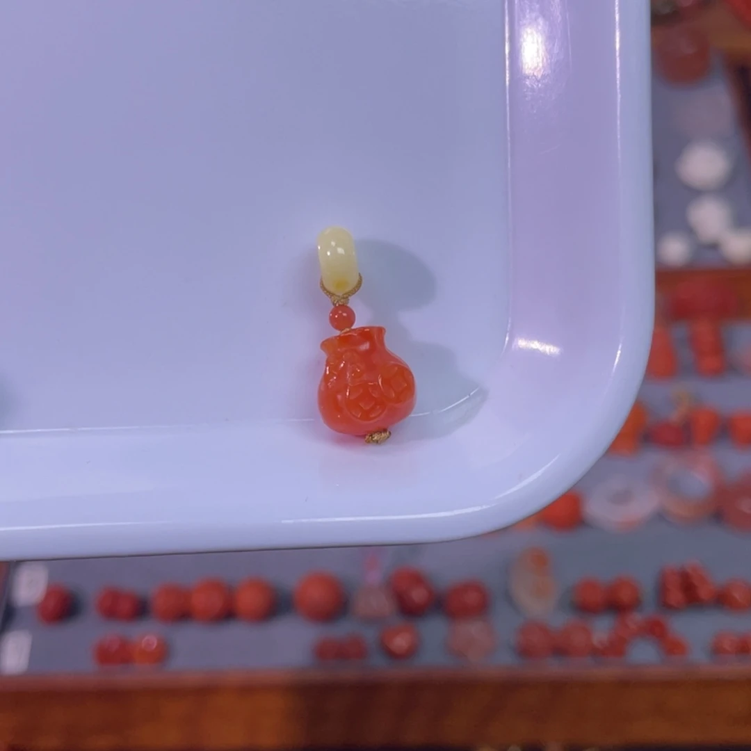 南红玛瑙未镶嵌桂花小钱袋