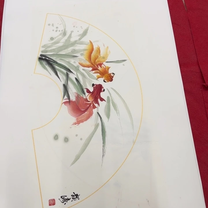 国画花鸟等图案为一体的