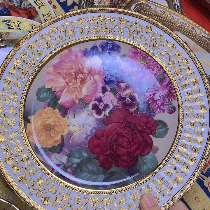 瓷片瑕疵2只……………………………………