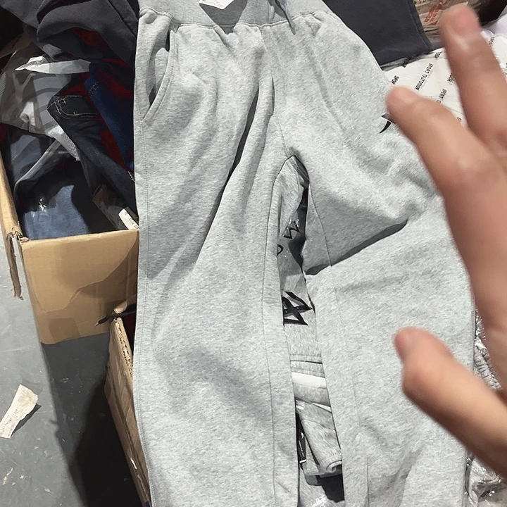 特家s码裤子灰。