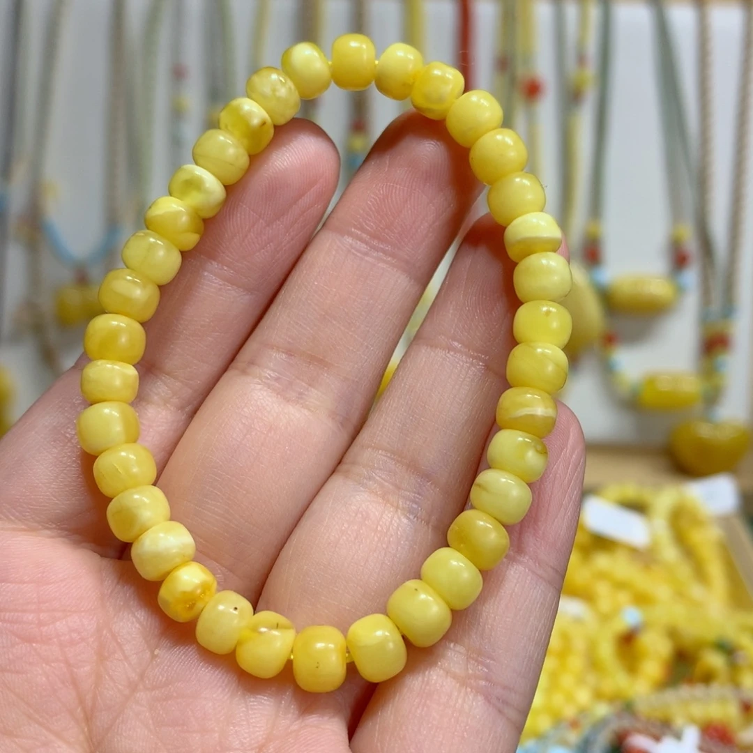 蜜蜡未镶嵌手镯特价瑕疵6.5mm