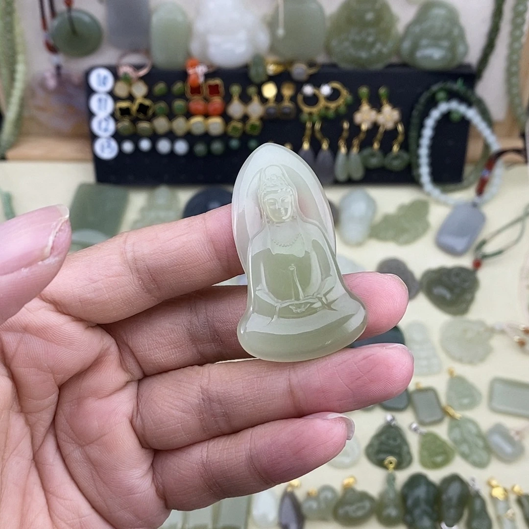 和田玉未镶嵌吊坠(不含链)