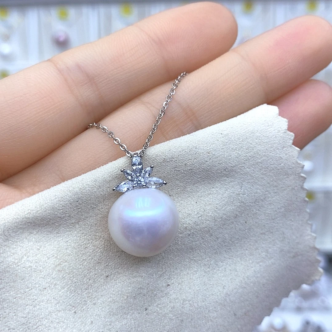 淡水珍珠合金颈饰