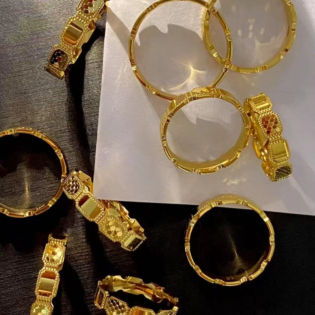 足金999黄金蜂巢情侣戒指