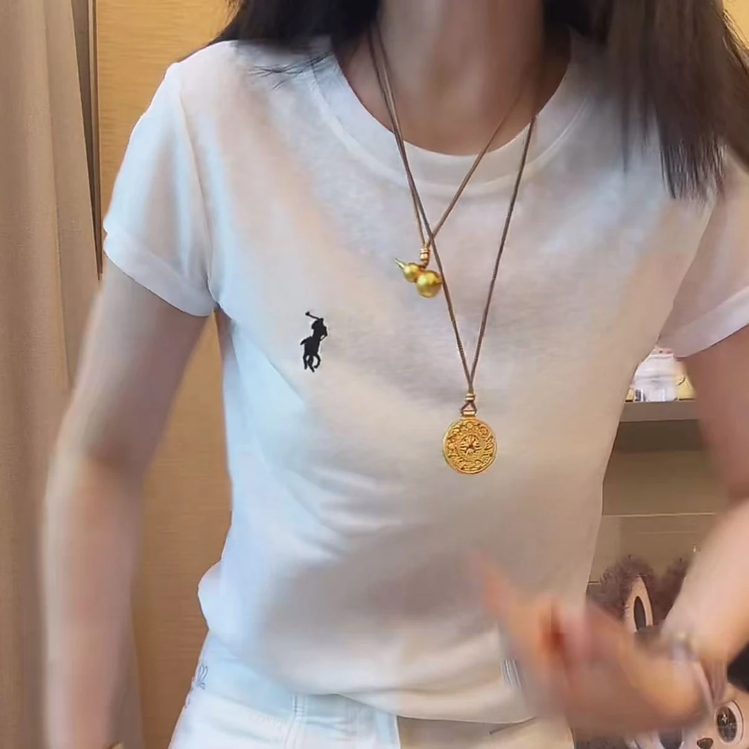 百搭刺绣小马骑士短袖上衣女2025新款圆领简约气质显瘦通勤上衣