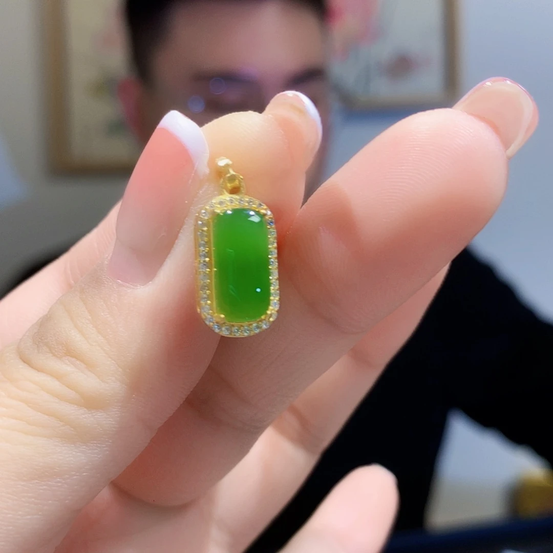 和田玉（碧玉）颈饰银S925镀金镶嵌