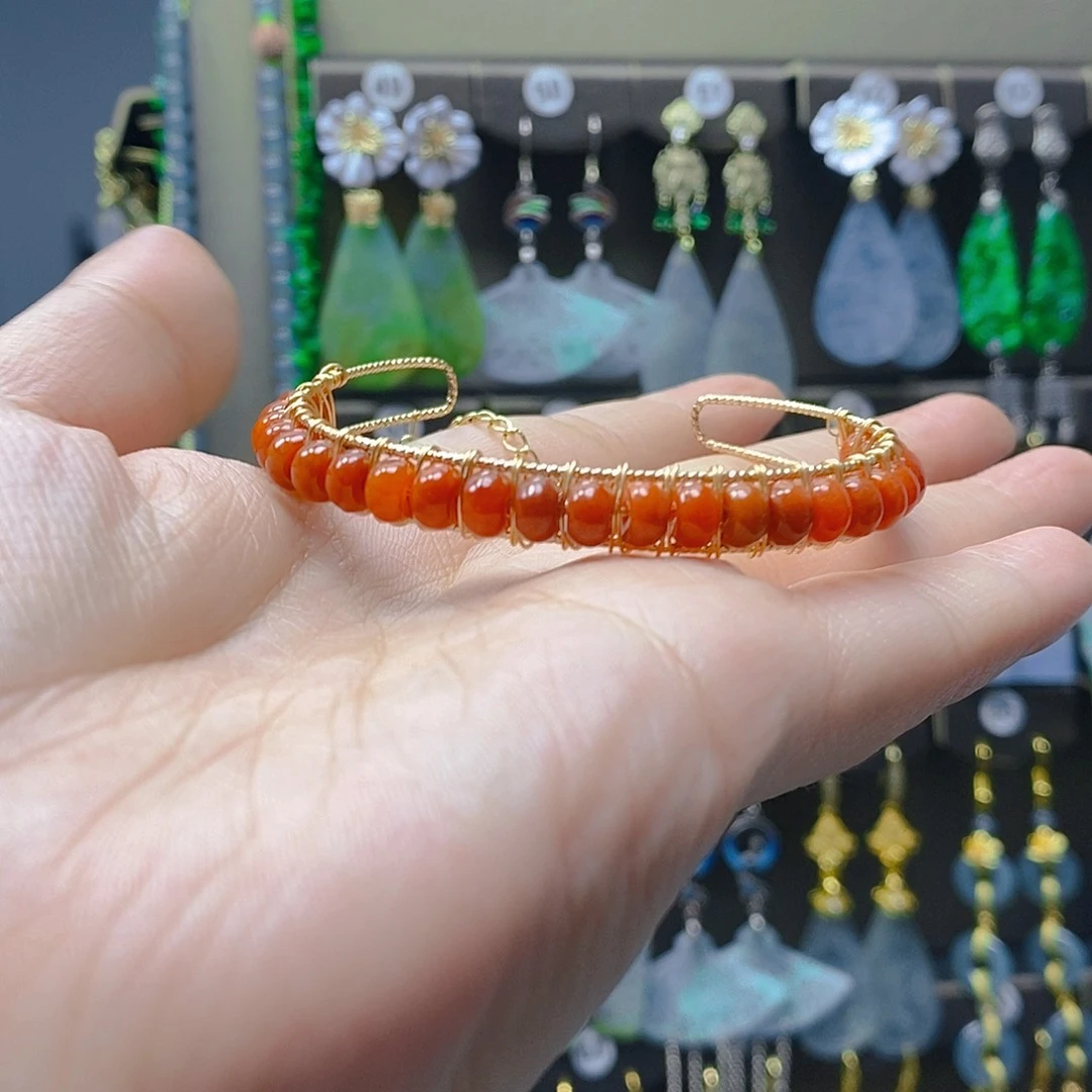 未镶嵌翡翠耳饰翡翠